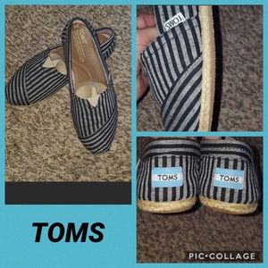 EUC TOMS Size 8